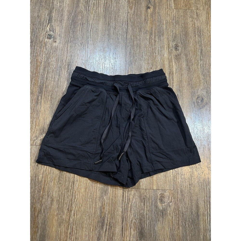 Lululemon Black Dance Studio High-Rise Short 3.5" Women's Size 4